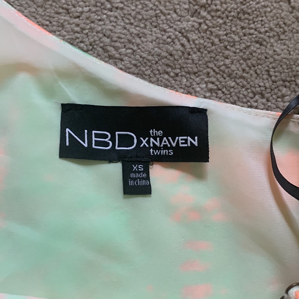 NBD X THE NAVEN TWINS dress - Picture 3 of 3